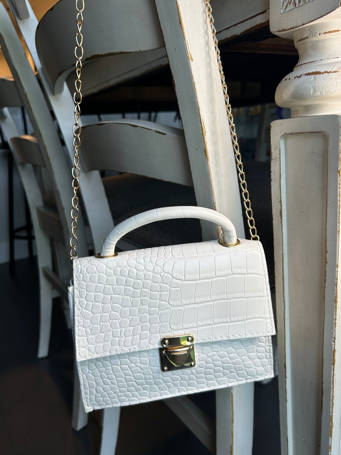 PRELOVED♡ White Croc-Embossed Mini Top Handle Chain Bag